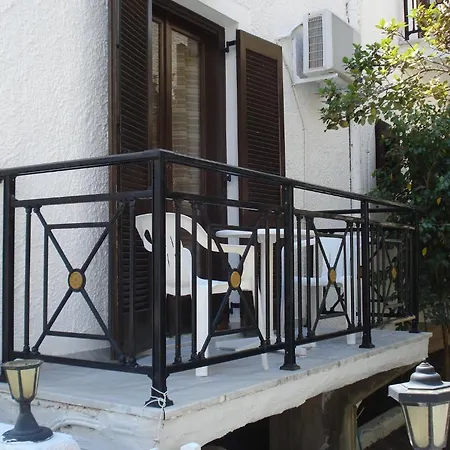 Lagoudera Guest house Naxos City