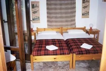 Lagoudera 2*