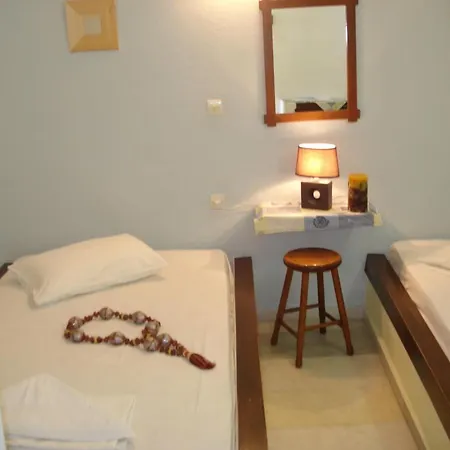Guest house Lagoudera 2*